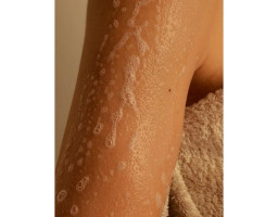 Beyond Total Recovery Creamy Body Wash — парфумований крем-гель для душу, 500 мл