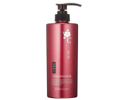 Tsubaki Red Camellia Oil Conditioner Kumano Cosmetics — відновлюючий кондиціонер для волосся, 600 мл