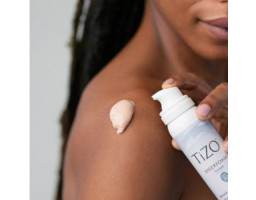 Пенка минеральная солнцезащитная для тела и лица с оттенком SheerFoam Body & Face Tinted SPF 30 TiZO