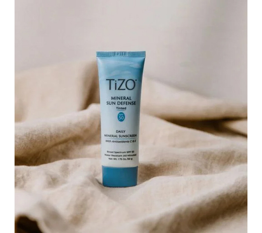 Крем для обличчя  Mineral Sun Defense Tinted SPF 50 TiZO, 50 мл