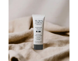 Крем денний  Photoceutical Skincare AM Replenish Lightly Tinted SPF 40 TiZO, 50 мл