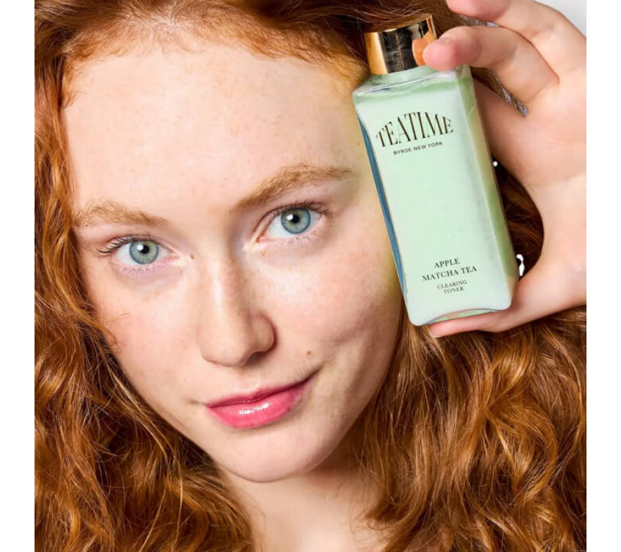 Матувальний тонер для звуження пор  Apple Matcha Tea Clearing Toner Byroe, 115 мл