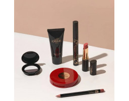 Зволожувальна помада для губ з вітамінами А та Е Moisturizing Lipstick Waterfall Cherel 525, 4.3 г