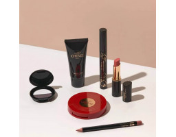 Зволожувальна помада для губ з вітамінами А та Е Moisturizing Lipstick Waterfall Cherel 528, 4.3 г