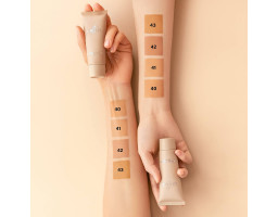 Тональний крем з гіалуроновою кислотою Hydrated & Protected With Hyaluronic Acid Cherel 42, 30  мл