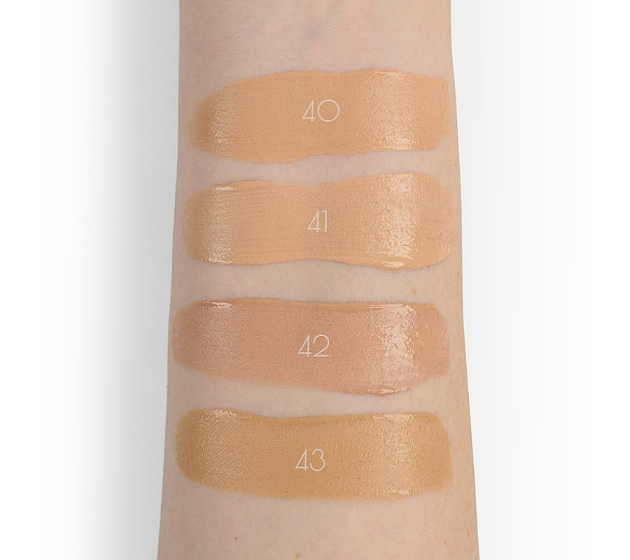 Тональний крем з гіалуроновою кислотою Hydrated & Protected With Hyaluronic Acid Cherel 42, 30  мл