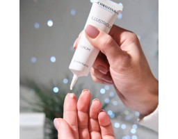 Сыворотка для коррекции пигментации Illustrious Serum Christina