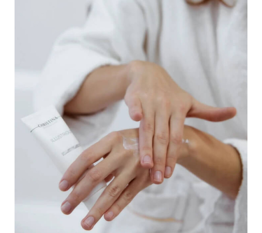 Захисний крем для рук SPF15 Illustrious Hand Cream SPF15 Christina