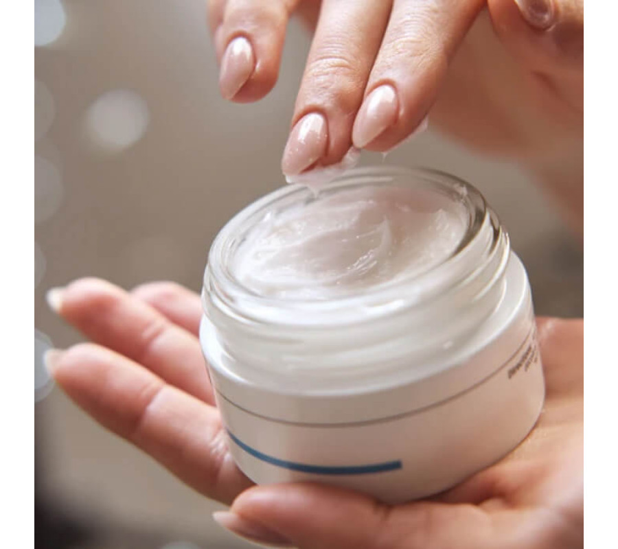 Крем для лица с экстрактом женьшеня Line Repair Hydra Ginseng Cream Christina