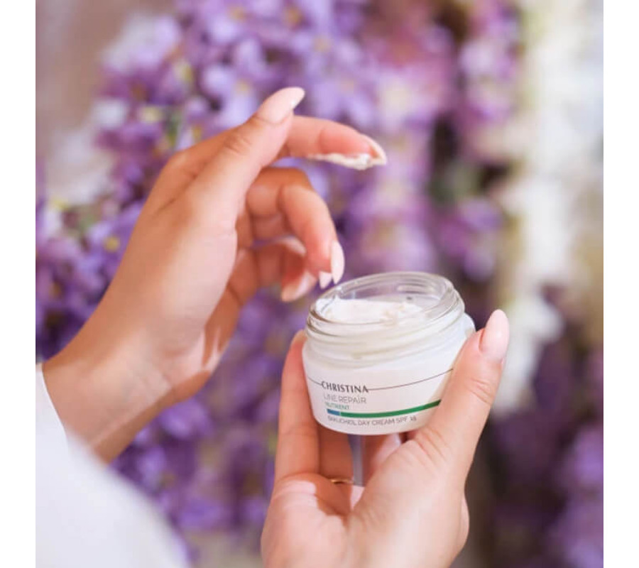 Дневной крем SPF 15 с бакучиолом для лица Line Repair Nutrient Bakuchiol Day Cream SPF 15 Christina