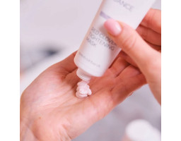 Ліфтинг-маска для обличчя з екстрактом червоної конюшини Nuance Red Clover Tightening Mask Christina