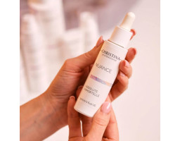 Омолоджувальна сироватка для обличчя з екстрактом імортелі Nuance Absolute Immortelle Christina