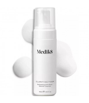 Очищающая пенка для жирной проблемной кожи Clarifying Foam Medik8, 150 мл