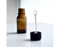 Денна сироватка навколо очей з вітаміном С C-Tetra Medik8, 7 мл