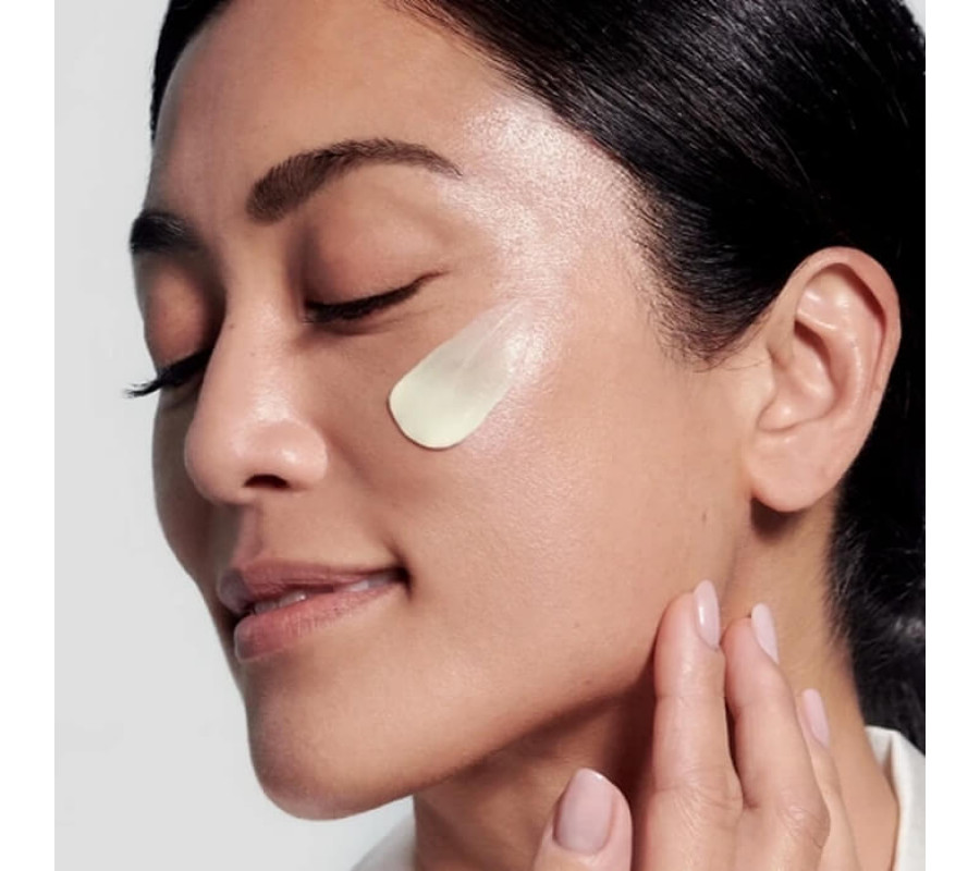 Нічний крем з ретинолом 0.2% Intelligent Retinol Smoothing Night Cream A Medik8, 50 мл