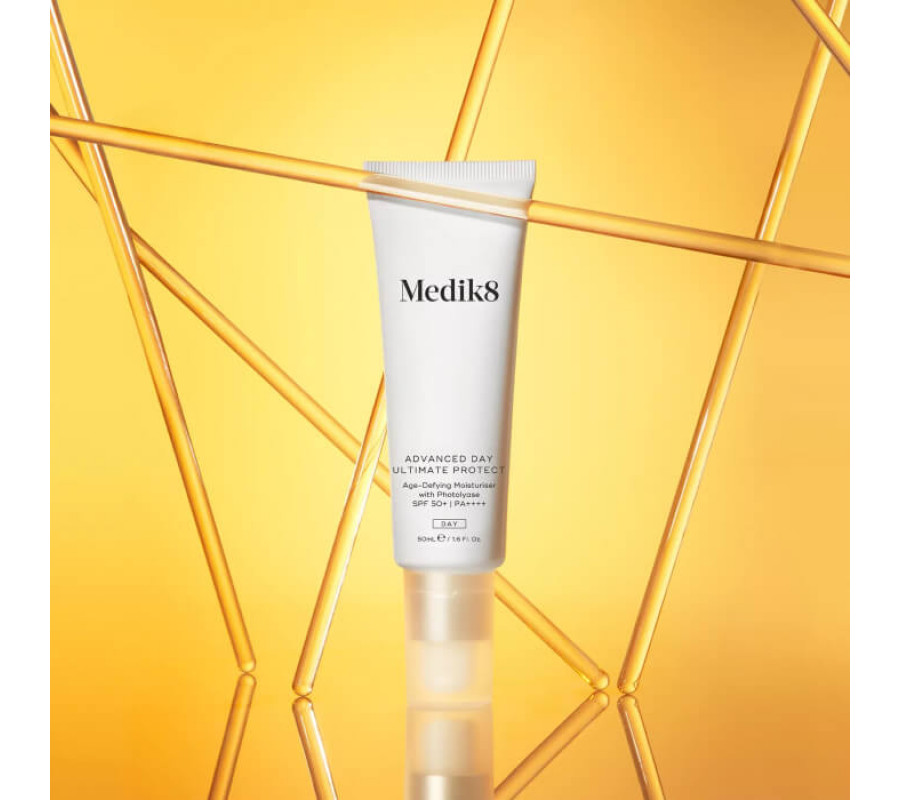 Антивіковий зволожувальний сонцезахисний крем із фотоліазою, SPF 50+ і PA++++ Advanced Day Ultimate Protect