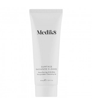 Очищаючий гель з AHA-кислотами та екстрактом мангомстана Surface Radiance Cleanse Medik8, 40 мл
