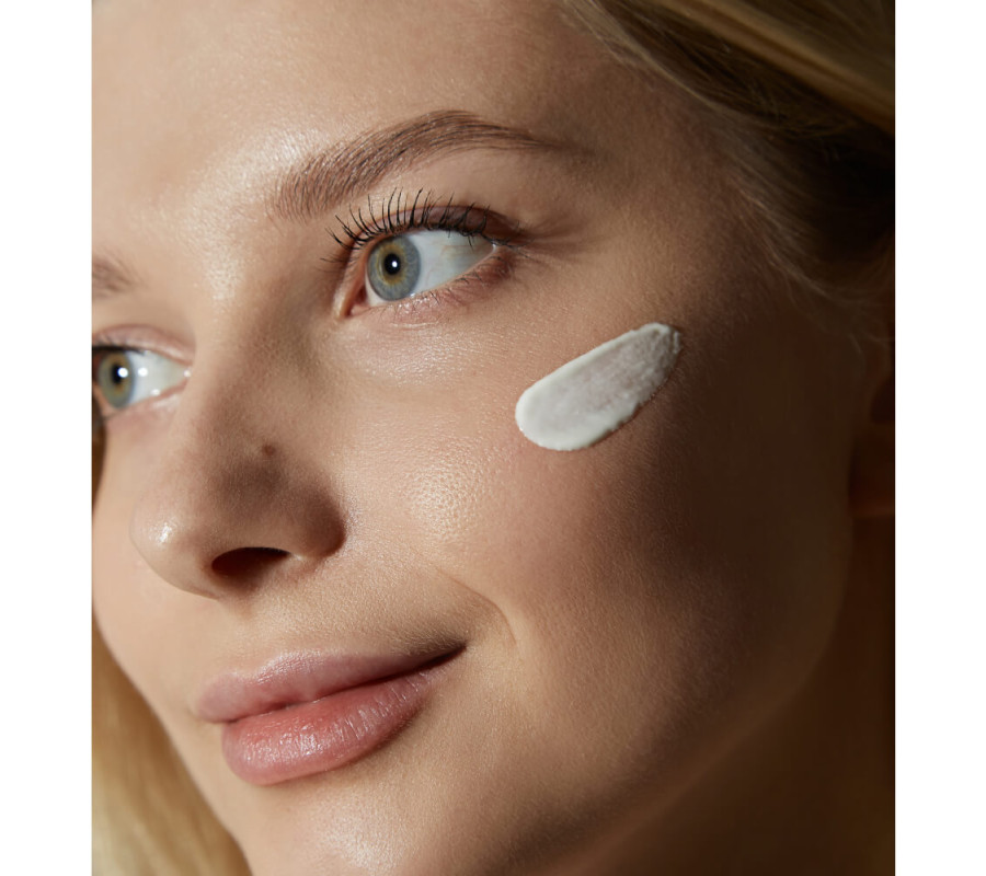 Сонцезахисний крем з антиоксидантним захистом (мини) Bifida Barrier Sun Cream SPF 50+ Who Cares, 10