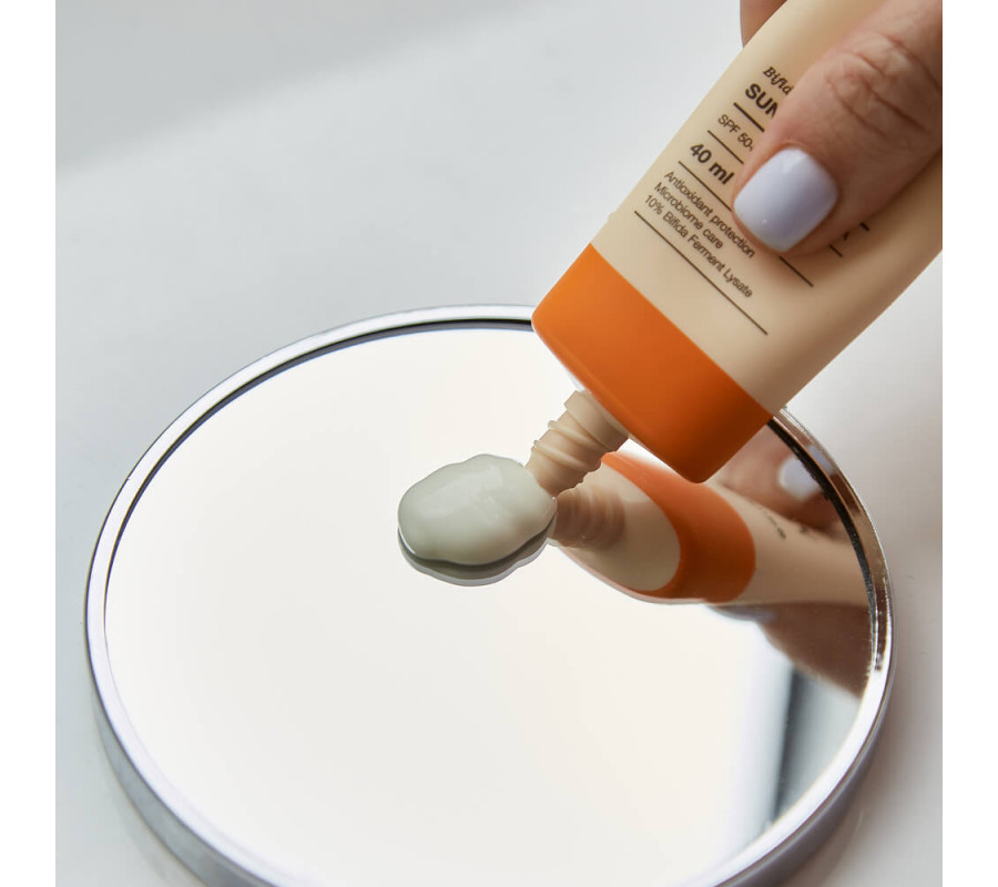 Сонцезахисний крем з антиоксидантним захистом (мини) Bifida Barrier Sun Cream SPF 50+ Who Cares, 10
