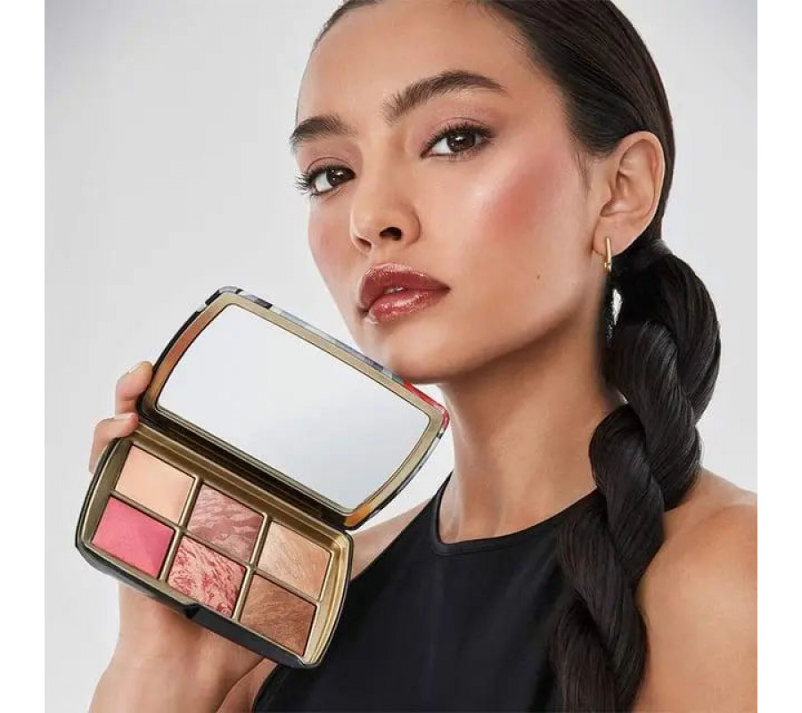 Hourglass палітра лімітована кастомна Ambient Lighting Edit Unlocked Horse/Deer — купити в Україні