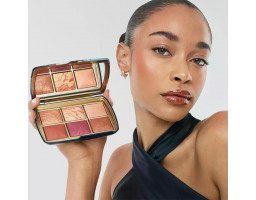 Hourglass палетка лімітована Ambient Lighting Edit Fox Palette 2025 100 г. — купити в Україні