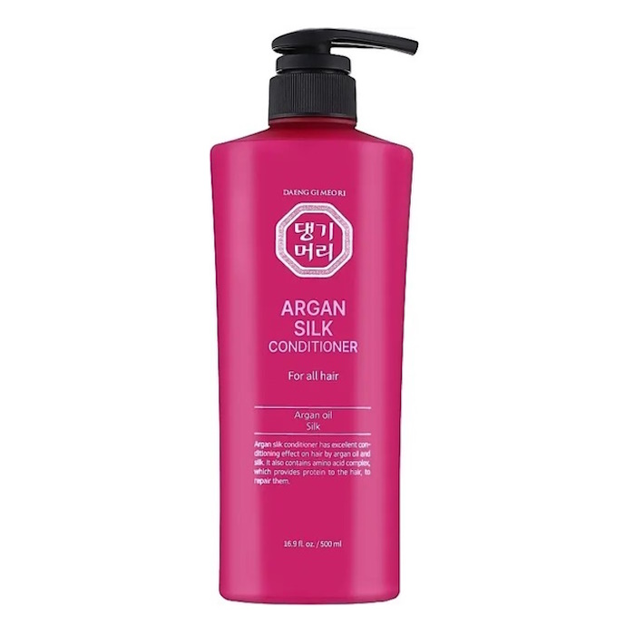 Daeng Gi Meo Ri Argan Conditioner with Silk Extract — аргановый кондиционер с экстрактом шёлка для всех типов волос, 500 мл